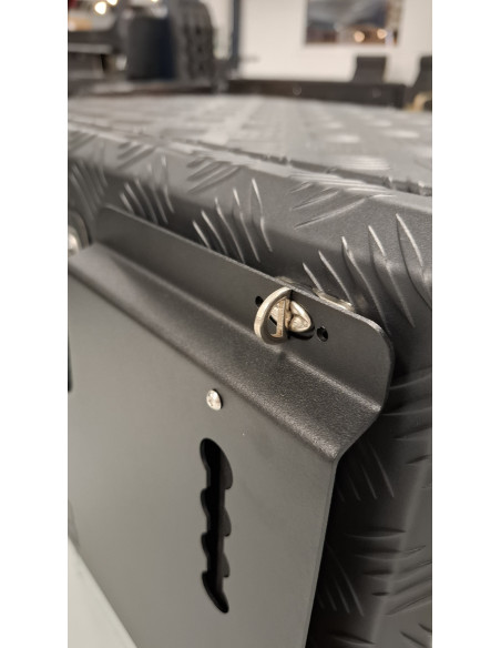 COFFRE ALUMINIUM 100L DIM. 600 X 455 X 455 MM AVEC TABLETTE AVANT RABATTABLE