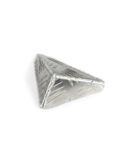 COIN EN ALUMINIUM STRIÉ 95 X 95 X 52 MM