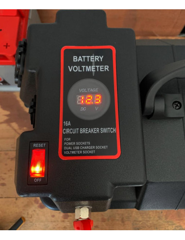 COFFRE À BATTERIE INTELLIGENT (12V) AVEC PRISES...