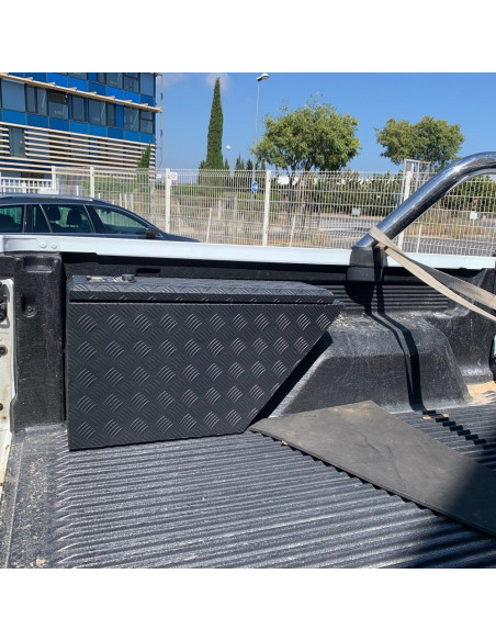 COFFRE ALUMINIUM 50L DIM. 750 X 220 X 400 MM