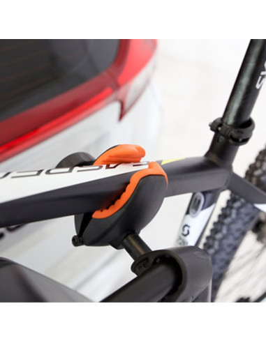 PORTE VELO SUR ATTELAGE 4 VELOS AVEC ANTIVOLS