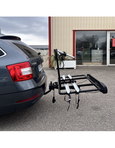 PLATEFORME SUR ATTELAGE BASCULANTE (BIENTOT...