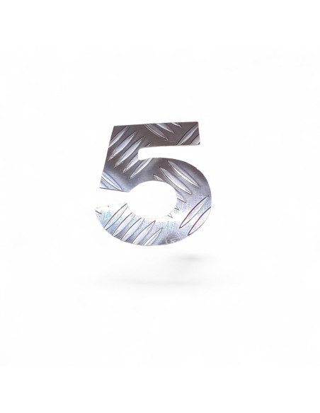CHIFFRES ALUMINIUM STRIE EP. 2,6 MM