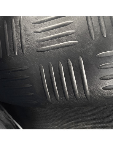 TAPIS CAOUTCHOUC CHECKER NOIR - 70 SHORES - EP....