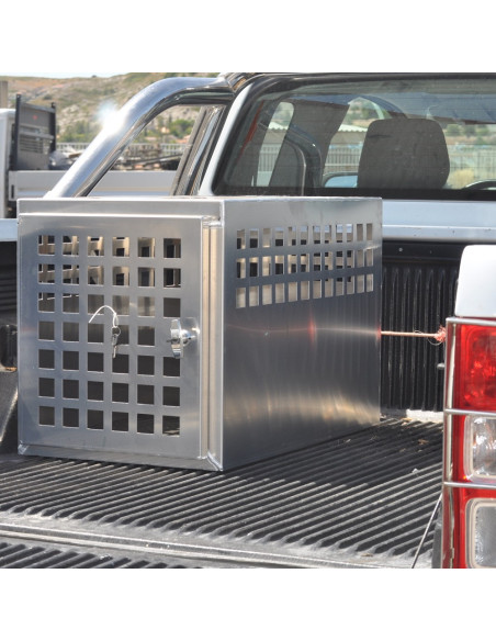 COFFRE ALUMINIUM POUR TRANSPORT DE CHIEN 500 X 850 X 550 MM.