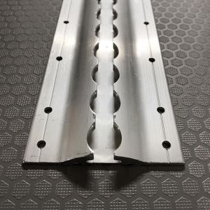 Rail aluminium aero à aillette largeur 95 mm - Longueur 1m