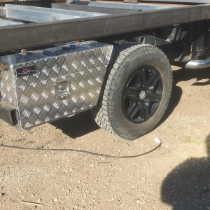 Coffre sous-chassis BTP