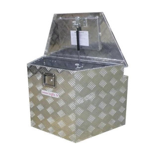 Coffre timon de remorque